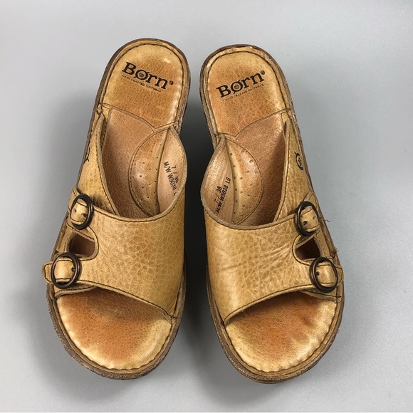 Born Women’s Tan Block Heel Sandals Size 7M - Picture 3 of 13